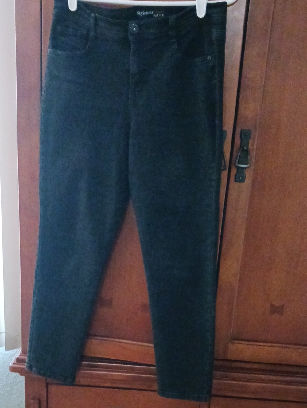 Style & Co. Black High-Rise Women's Jeans - Straight Leg
